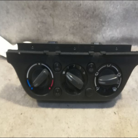Commande de chauffage occasion SUZUKI SWIFT III Phase 1 03-2005->09-2011 1.3i 90ch