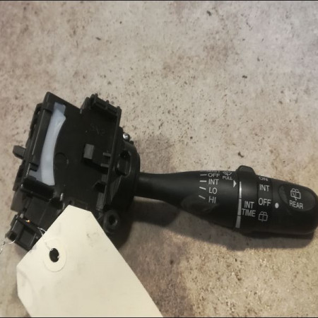 Commande essuie glace occasion SUZUKI SWIFT III Phase 1 03-2005->09-2011 1.3i 90ch