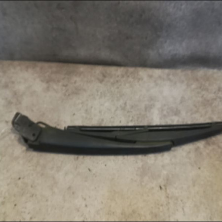 Bras essuie-glace arrière occasion SUZUKI SWIFT III Phase 1 03-2005->09-2011 1.3i 90ch