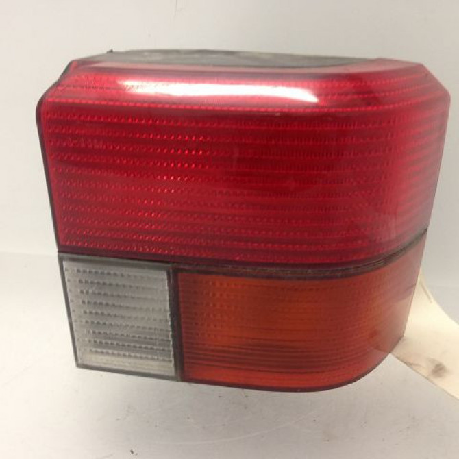 Feu arrière droit occasion VOLKSWAGEN TRANSPORTER IV Phase 1 09-1990->03-1996 2.4 D 283945096C 1
