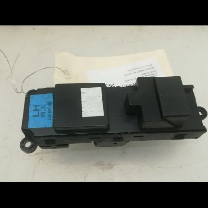 Commande lève-glace porte avant gauche occasion SUZUKI SWIFT IV Phase 1 09-2010->... 1.2 VVT 94ch 3799068L60 2