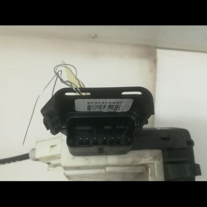 Serrure porte avd occasion PEUGEOT 308 I Phase 1 09-2007->03-2011 1.6 HDI 16v 90ch 9800616580 4