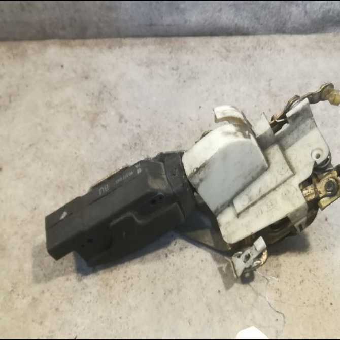 Serrure porte avg occasion OPEL VECTRA I Phase 2 07-1992->06-1995 1.7 TD 2