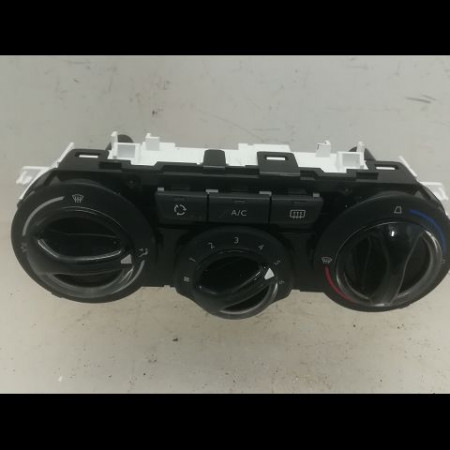 Commande de chauffage occasion PEUGEOT 208 Phase 2 04-2015->... 1.2i 81ch 9672248380