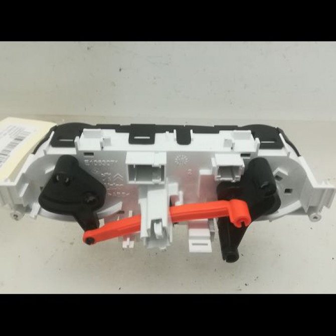 Commande de chauffage occasion PEUGEOT 208 Phase 2 04-2015->... 1.2i 81ch 9672248380 2