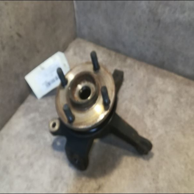 Moyeu avg occasion NISSAN MICRA II Phase 1 10-1992->09-1996 402024F100 1