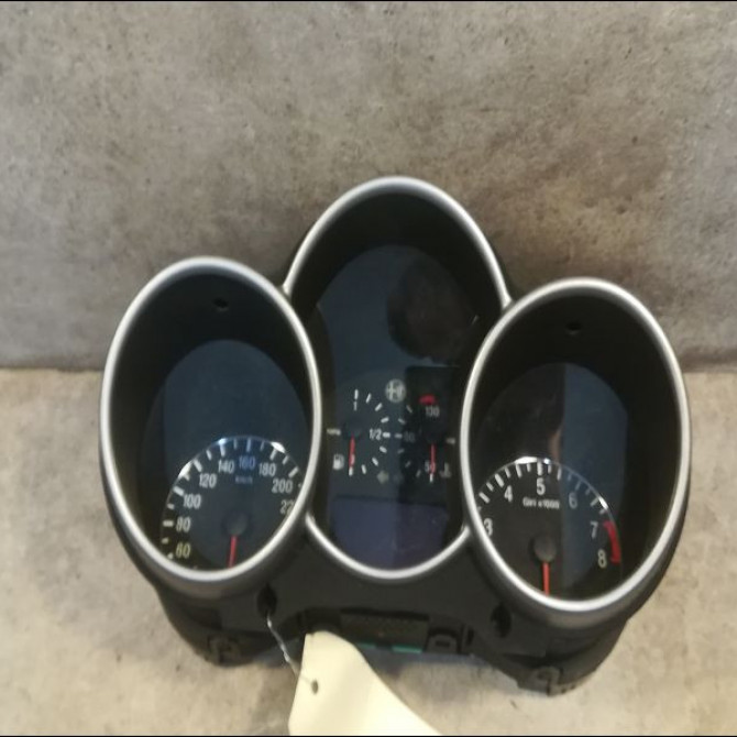 Compteur occasion ALFA ROMEO 147 Phase 1 09-2000->09-2004 1.6 T S 120ch 156063214 1