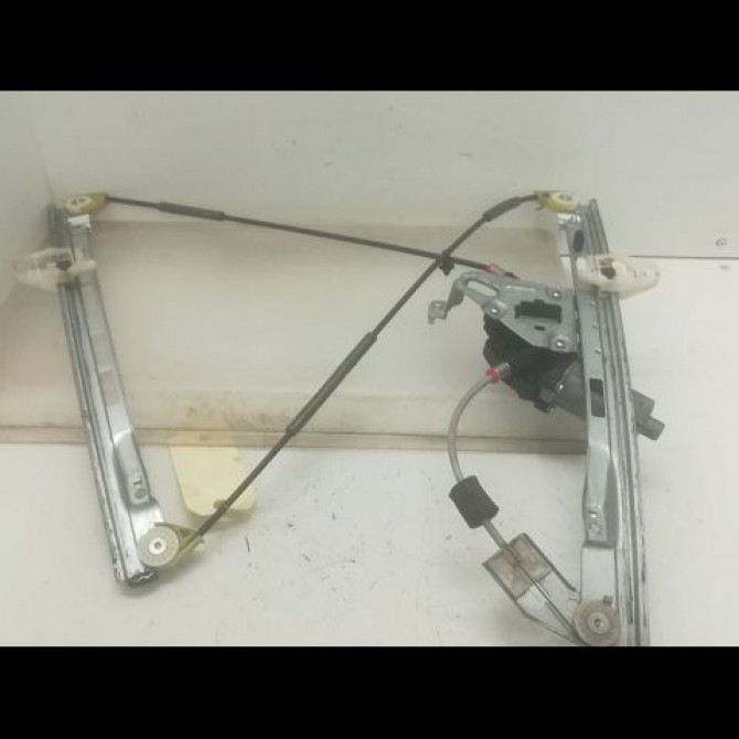 Mecanisme + moteur lève-glace avant droit occasion PEUGEOT 206 + Phase 1 03-2009->05-2013 1.4i 75ch 9222F8 2