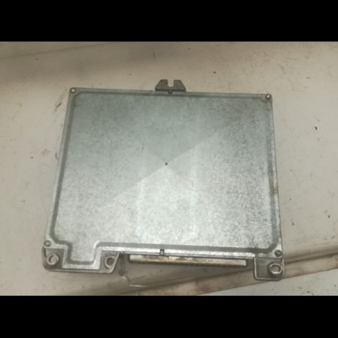 Calculateur moteur occasion RENAULT 19 Phase 2 04-1992->04-1997 1.8i 2