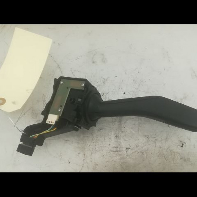 Commande clignotant occasion VOLKSWAGEN GOLF V Phase 1 11-2003->10-2008 1.9 TDI 90ch 3C8941431XSH 2