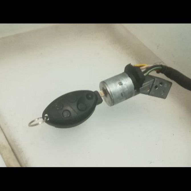 Antivol de direction occasion CITROEN C8 Phase 1 06-2002->... 2.2 HDi 16v 130ch 4162Y2 2