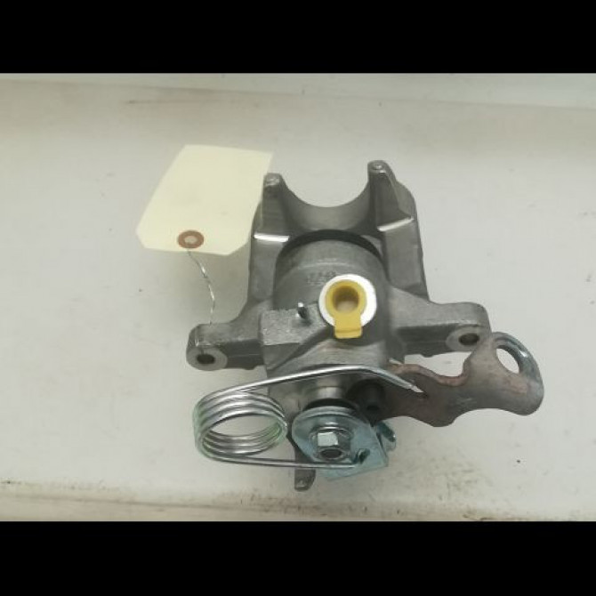 Etrier de frein arrière droit occasion VOLKSWAGEN PASSAT V 2