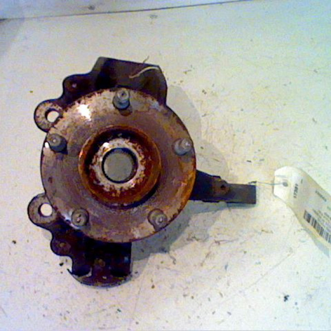 Moyeu avg occasion FORD FOCUS II Phase 1 09-2004->12-2007 1