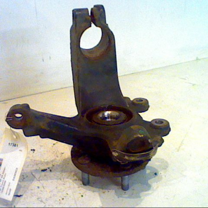 Moyeu avg occasion FORD FOCUS II Phase 1 09-2004->12-2007 2