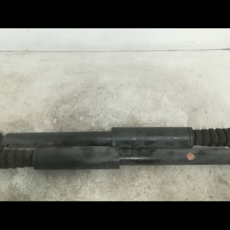 Amortisseur arrière droit occasion RENAULT CLIO III Phase 2 03-2009->12-2014 1.5 DCI 75ch 562108573R