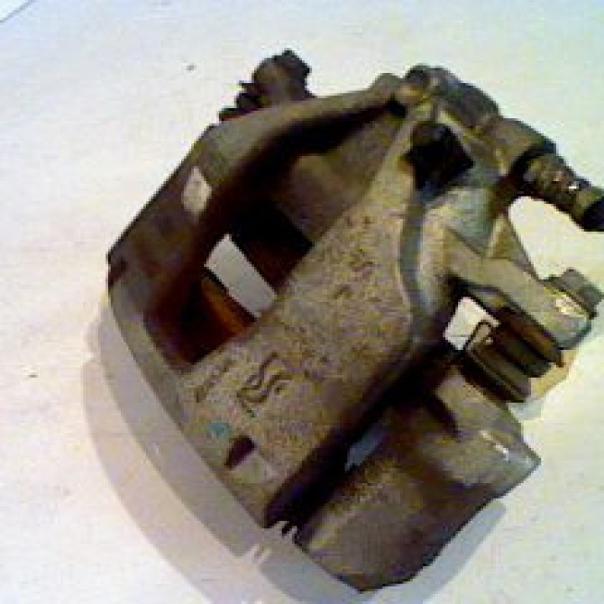 Etrier de frein avant gauche occasion FIAT 500 L II Phase 1 07-2012->... 1.6 D 105ch 77363933 2