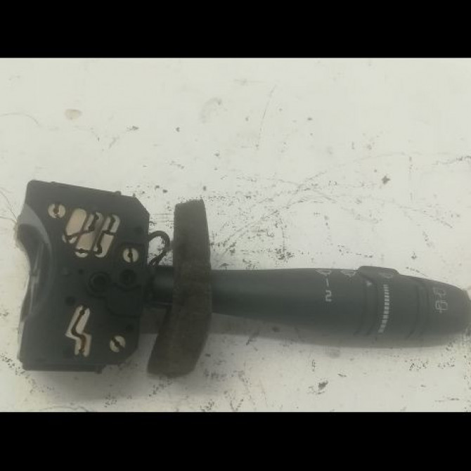 Commande essuie glace occasion RENAULT LAGUNA I Phase 2 04-1998->11-2000 1.9 DTI 7701045921 1