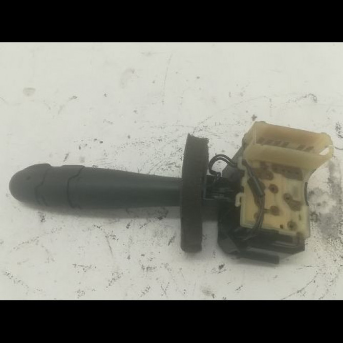 Commande essuie glace occasion RENAULT LAGUNA I Phase 2 04-1998->11-2000 1.9 DTI 7701045921 2