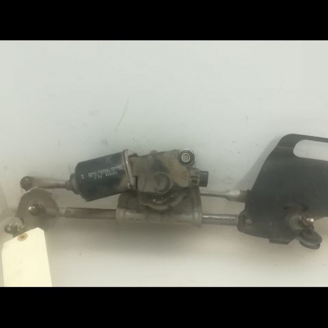 Moteur essuie-glace avant occasion TOYOTA YARIS I Phase 1 04-1999->03-2003 1.3 8511052010 1