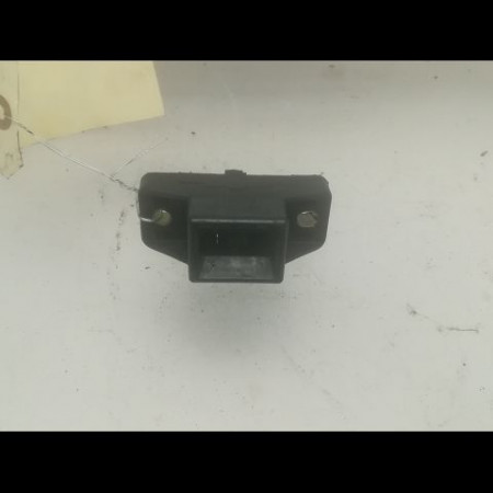 Serrure coffre arrière occasion RENAULT CLIO II Phase 1 03-1998->06-2001 1.9 D 65ch 7700838546