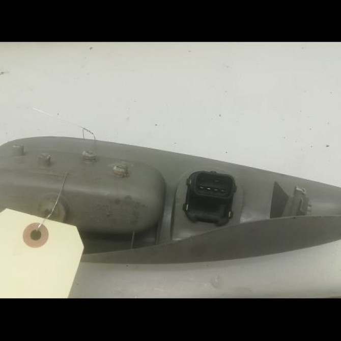 Commande lève-glace porte avant droite occasion FORD FIESTA IV Phase 1 09-1995->09-1999 1.25i 2