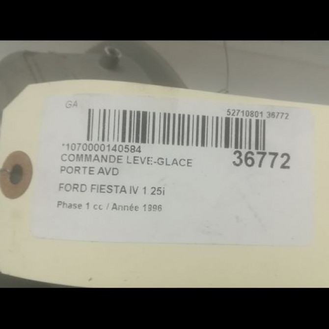Commande lève-glace porte avant droite occasion FORD FIESTA IV Phase 1 09-1995->09-1999 1.25i 3