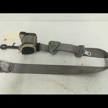 Ceinture avant gauche occasion RENAULT CLIO II Phase 2 06-2001->07-2006 1.4 16v 8200081638