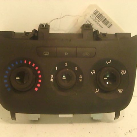 Commande de chauffage occasion FIAT PUNTO III 77365668