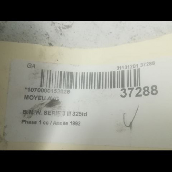 Moyeu avg occasion B.M.W. SERIE 3 III Phase 1 01-1991->04-1998 325td 3