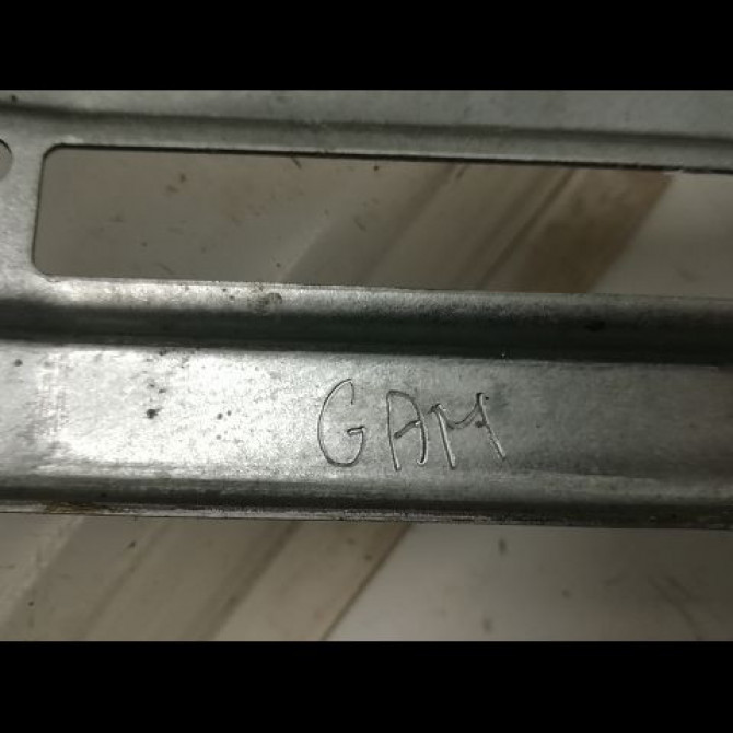 Mecanisme leve-glace arrière gauche occasion OPEL ZAFIRA II Phase 1 07-2005->12-2007 1.9 CDTI 120ch 13132231 4