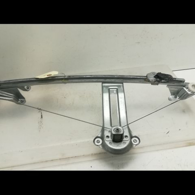 Mecanisme leve-glace arrière droit occasion OPEL ZAFIRA II Phase 1 07-2005->12-2007 1.9 CDTI 120ch 13132232 3