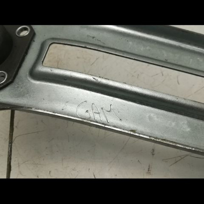 Mecanisme leve-glace arrière droit occasion OPEL ZAFIRA II Phase 1 07-2005->12-2007 1.9 CDTI 120ch 13132232 4