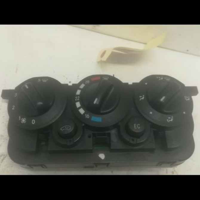 Commande de chauffage occasion MERCEDES CLASSE A I Phase 2 03-2001->09-2004 A 170 CDI 1688301985 1