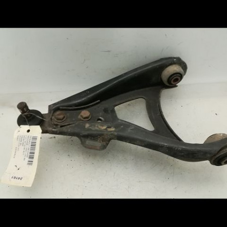 Triangle inf avg occasion RENAULT MEGANE I Phase 1 11-1995->03-1999 1.4 8200737134