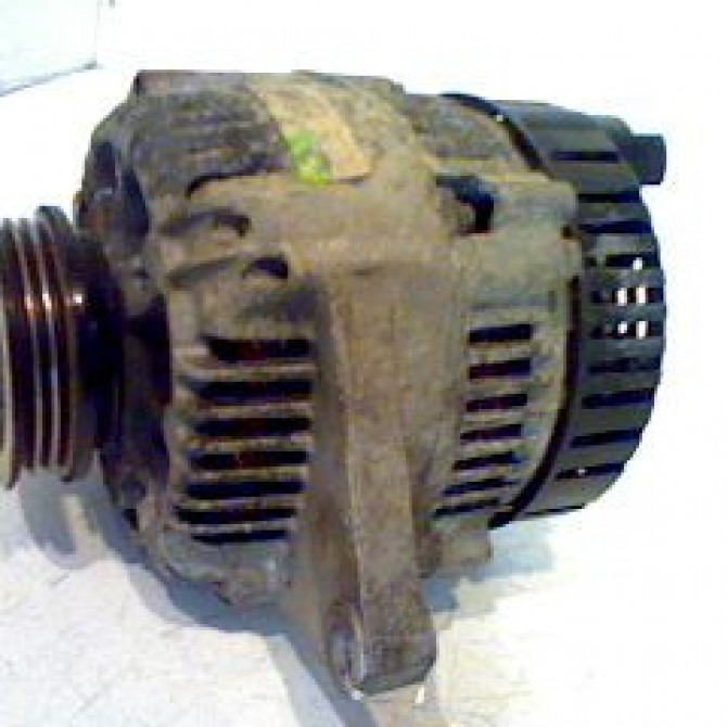 Alternateur occasion RENAULT MEGANE I Phase 1 11-1995->03-1999 1.4 7700424585 2