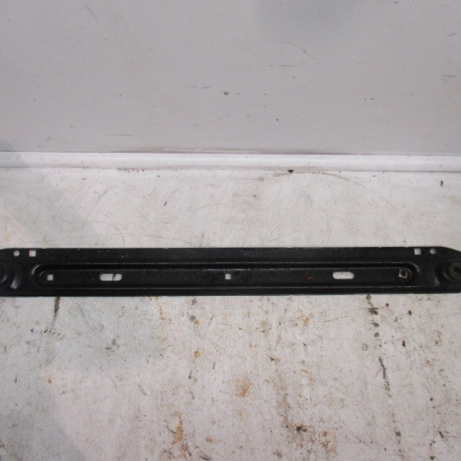Traverse inférieure armature avant occasion PEUGEOT 5008 I Phase 1 11-2009->12-2013 1.6 HDI 112ch 1
