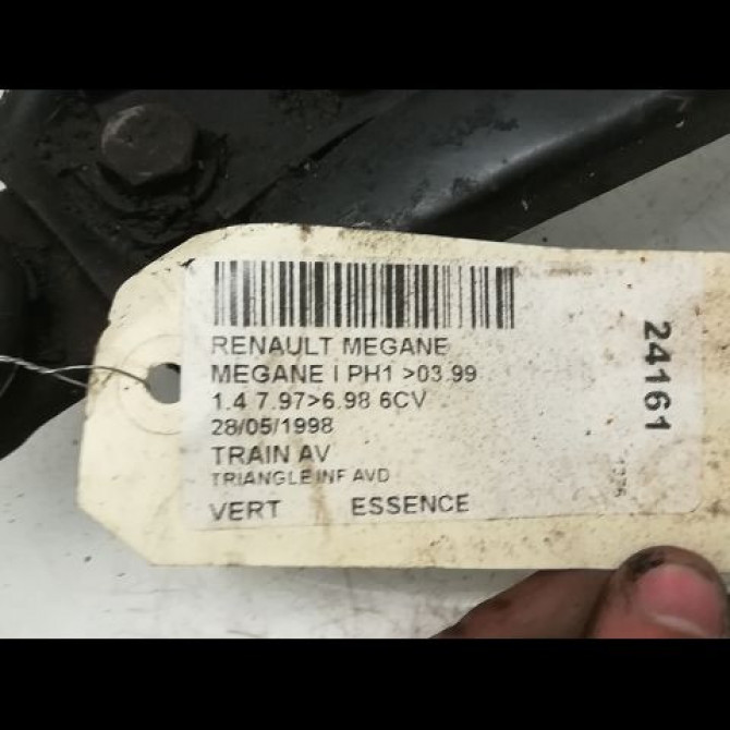 Triangle inf avd occasion RENAULT MEGANE I Phase 1 11-1995->03-1999 1.4 8200737135 3
