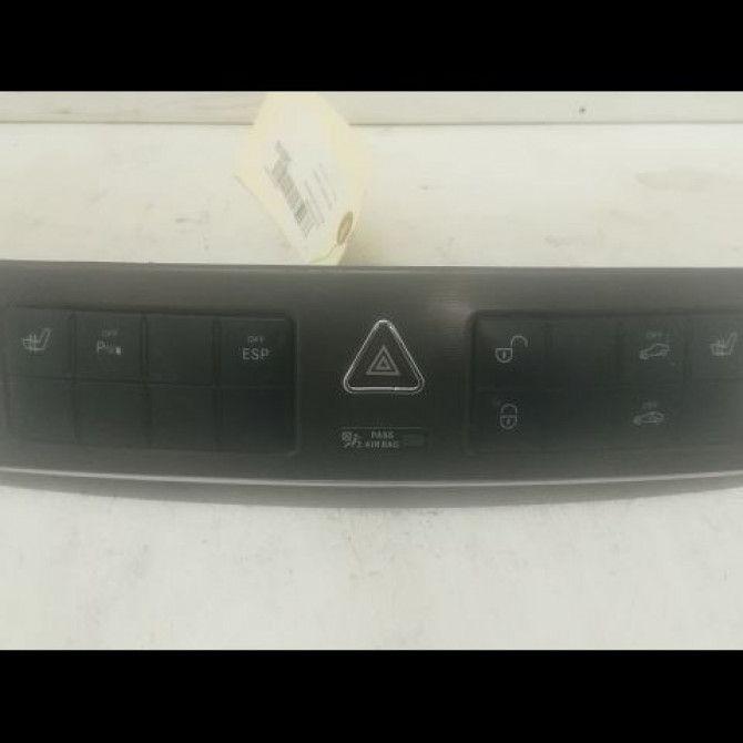 Bouton de warning occasion MERCEDES CLASSE C COUPE SPORT II Phase 2 03-2004->04-2008 C 220 CDI 1