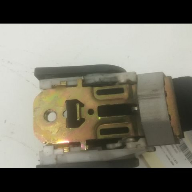 Ceinture avant droite occasion FORD FIESTA IV Phase 2 09-1999->09-2002 1.8 D 1108540 3