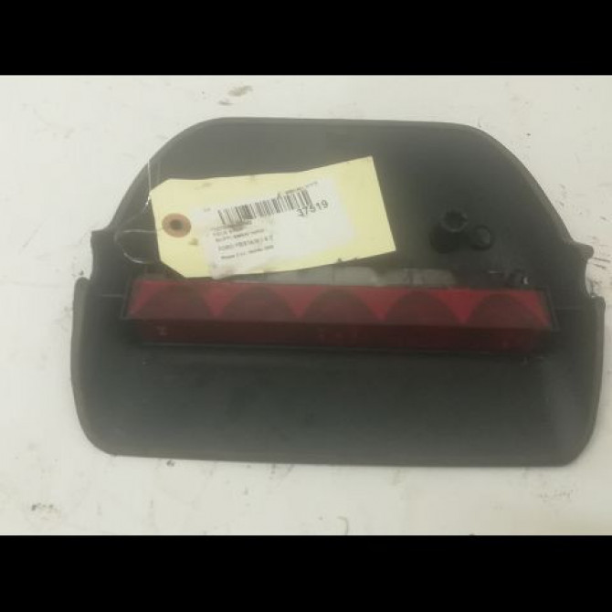 Feux stop supplementaire occasion FORD FIESTA IV Phase 2 09-1999->09-2002 1.8 D 1