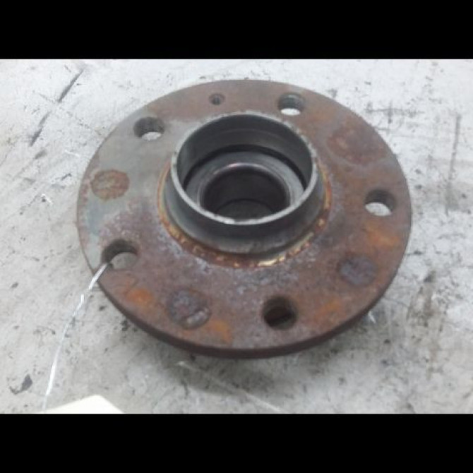 Moyeu ard occasion SEAT ALTEA Phase 1 04-2004->05-2009 1.9 TDI 105ch 8V0598611A 1