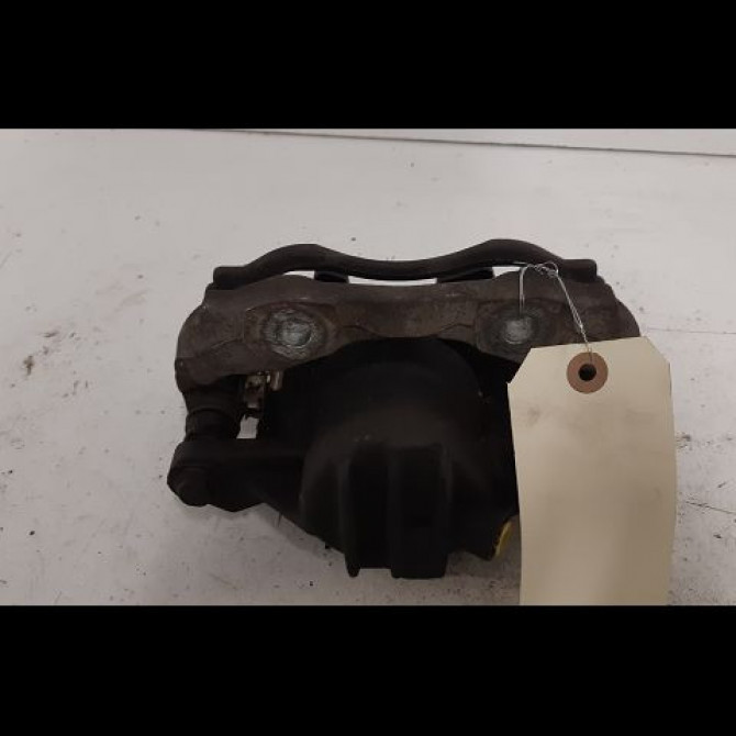 Etrier de frein avant gauche occasion PEUGEOT 208 208 Phase 1 2012-03-01->2015-09-30 1.4 HDI 68ch 4400R6 2