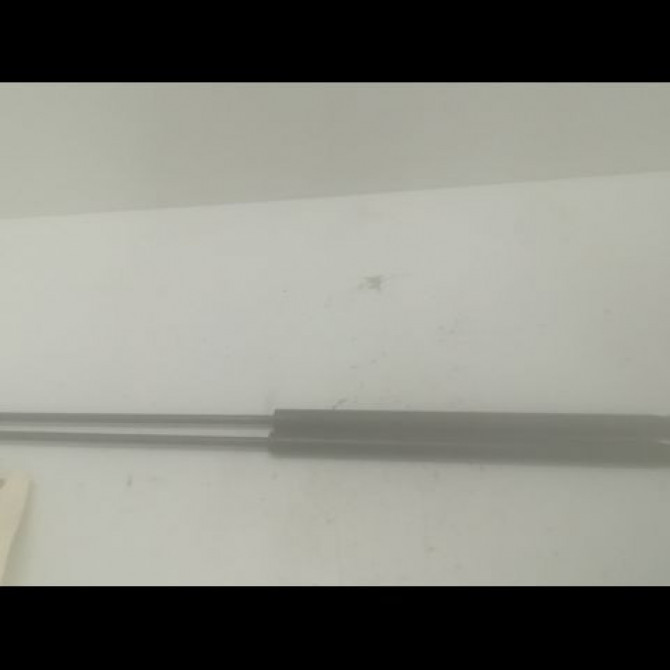 Verin droit hayon occasion PEUGEOT 106 Phase 1 09-1991->04-1996 1.5D 873185 1