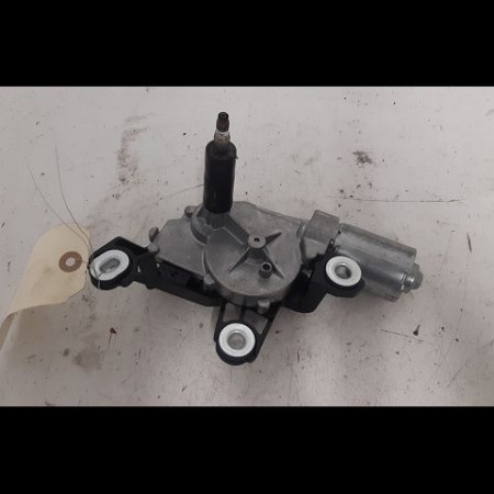 Moteur essuie-glace arrière occasion VOLKSWAGEN POLO IV Phase 1 01-2002->05-2005 1.4 16v 6Q6955711C