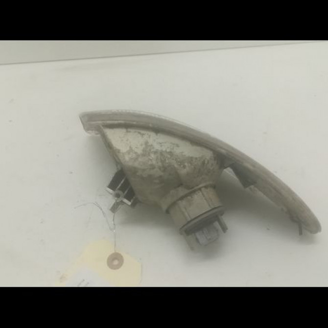 Clignotant droit occasion FORD MONDEO I Phase 1 01-1993->09-1996 1.8 TD 2