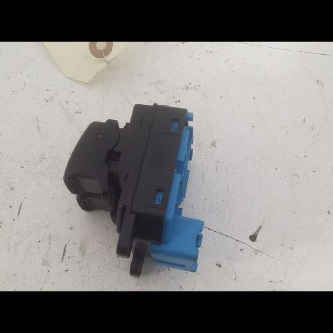 Commande lève-glace porte avant gauche occasion KIA PICANTO I Phase 2 01-2008->03-2011 1.1 CRDI 75ch 2