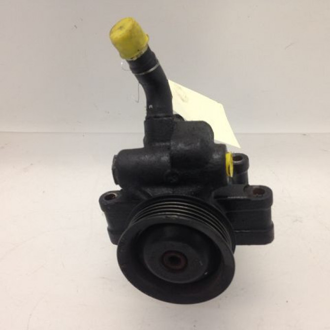 Pompe direction assistee occasion FORD FIESTA V Phase 1 09-2002->10-2005 1.4i 1426694 1