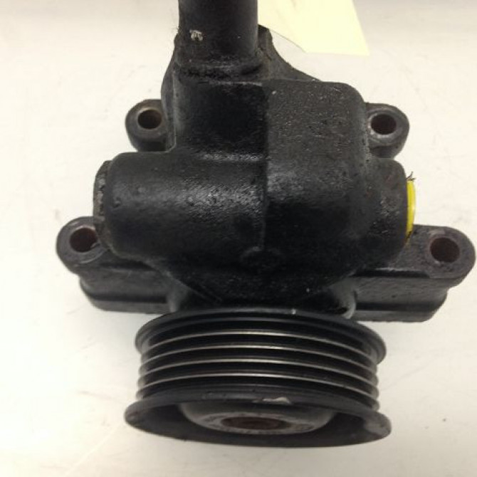 Pompe direction assistee occasion FORD FIESTA V Phase 1 09-2002->10-2005 1.4i 1426694 2