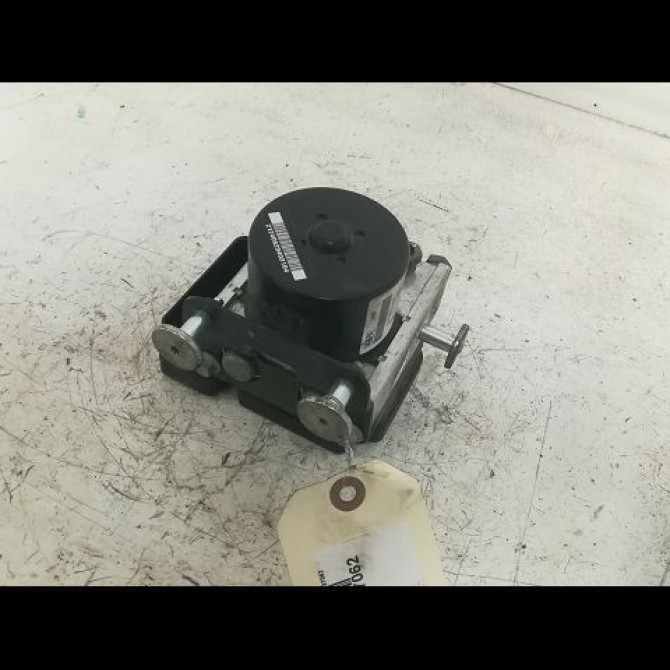 Unité hydraulique ABS occasion FORD FIESTA VI Phase 1 10-2008->11-2012 1.4 TDCI 68ch 1715773 2