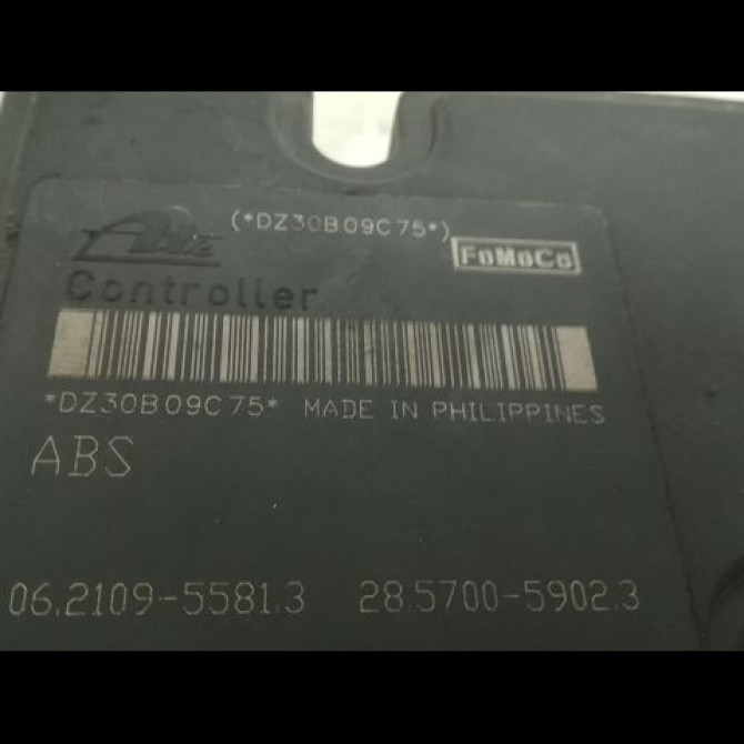 Unité hydraulique ABS occasion FORD FIESTA VI Phase 1 10-2008->11-2012 1.4 TDCI 68ch 1715773 3